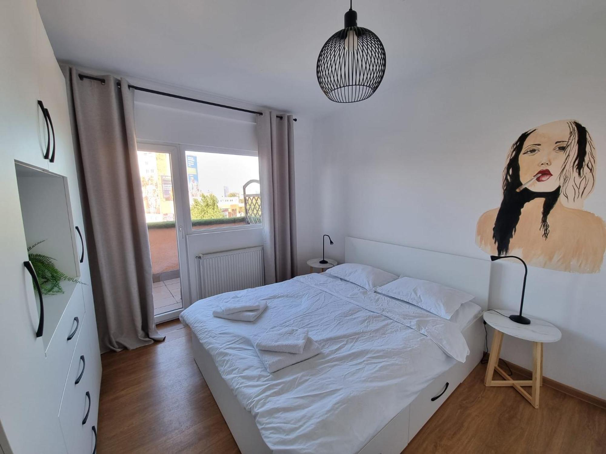 Iulius Town Charm Cozy Apartments ทิมิชัวรา ภายนอก รูปภาพ