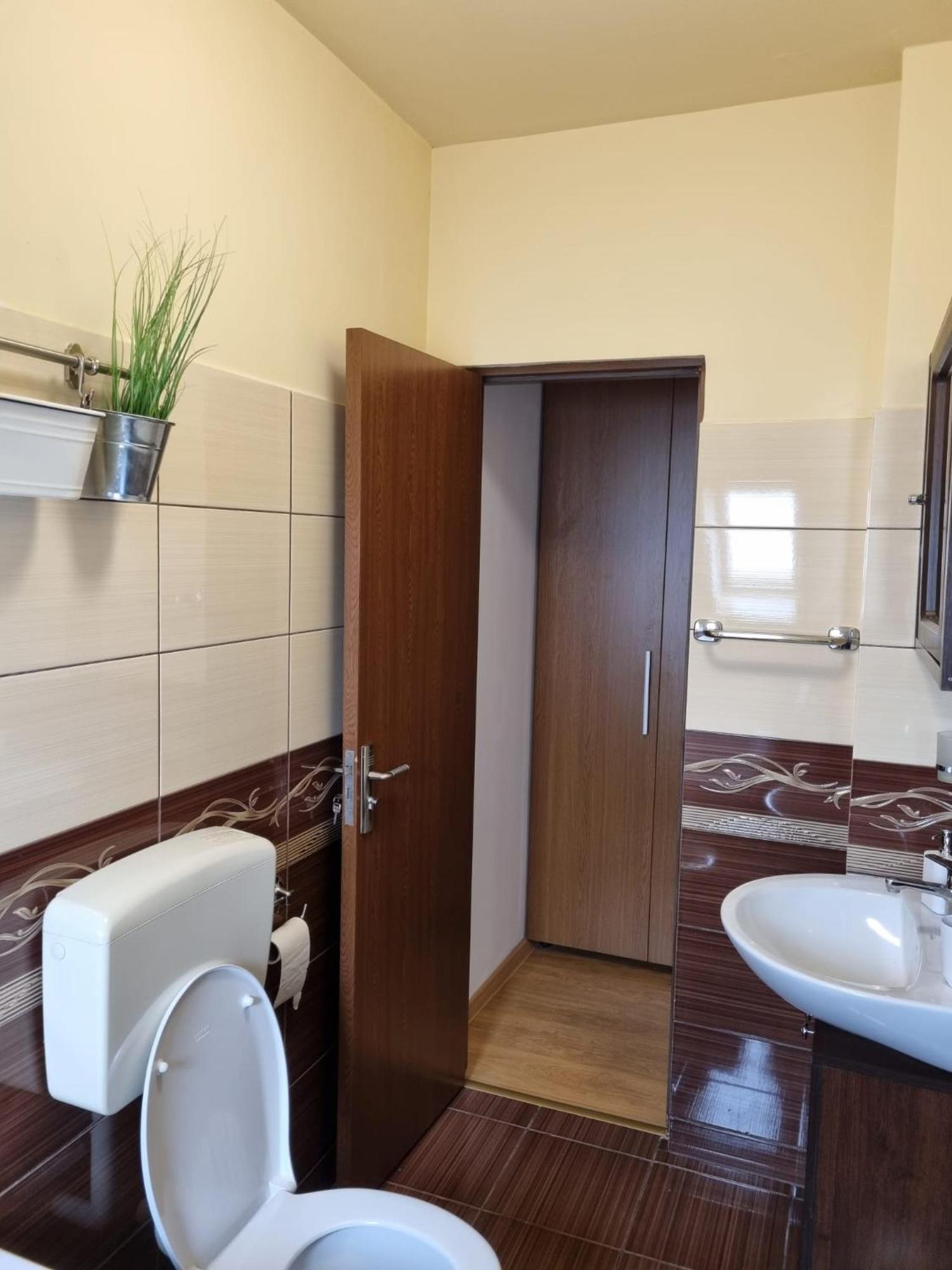 Iulius Town Charm Cozy Apartments ทิมิชัวรา ภายนอก รูปภาพ