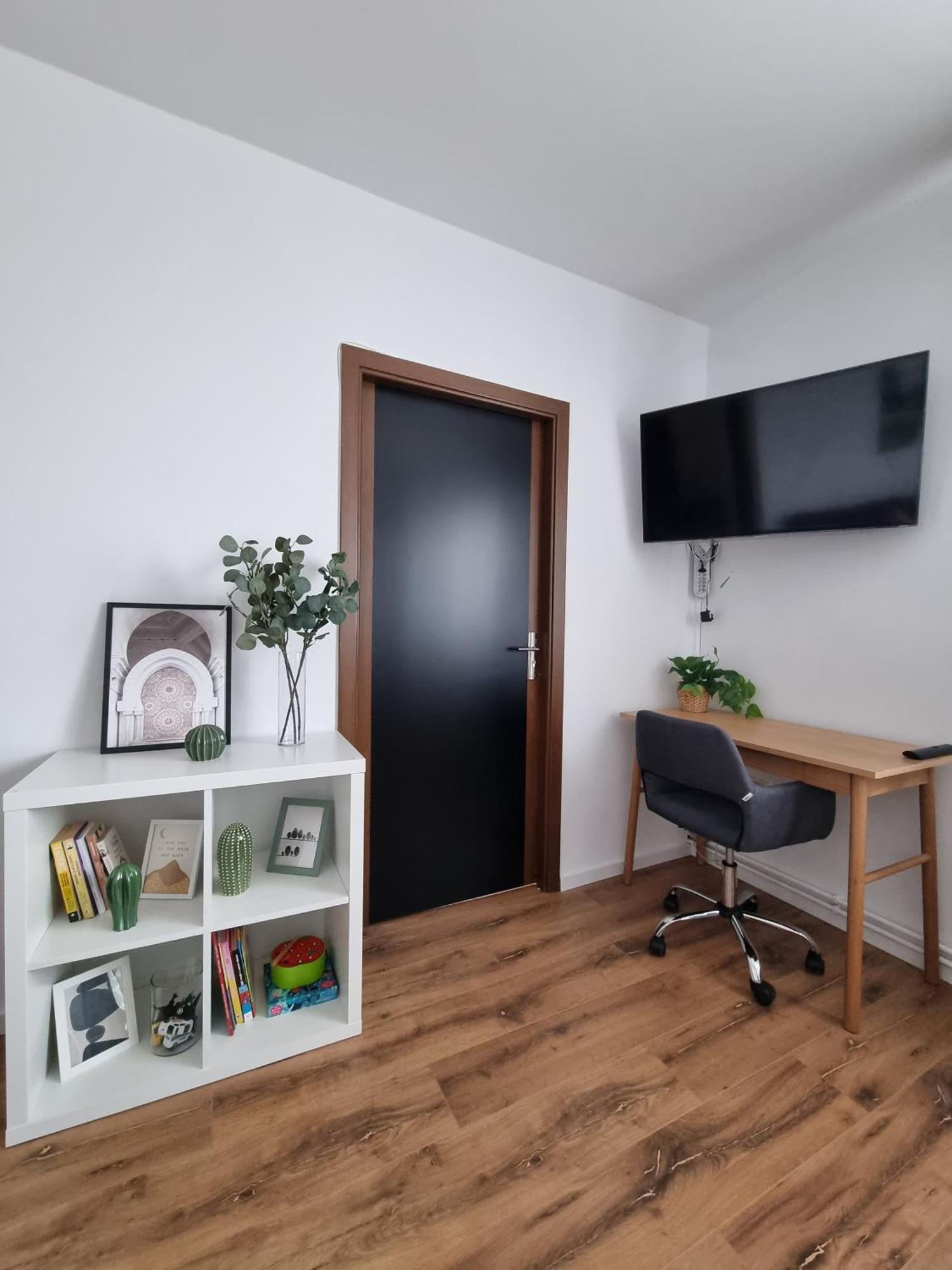 Iulius Town Charm Cozy Apartments ทิมิชัวรา ภายนอก รูปภาพ